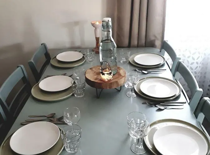 Aux Lauriers Semesterbostad Lacroix-sur-Meuse